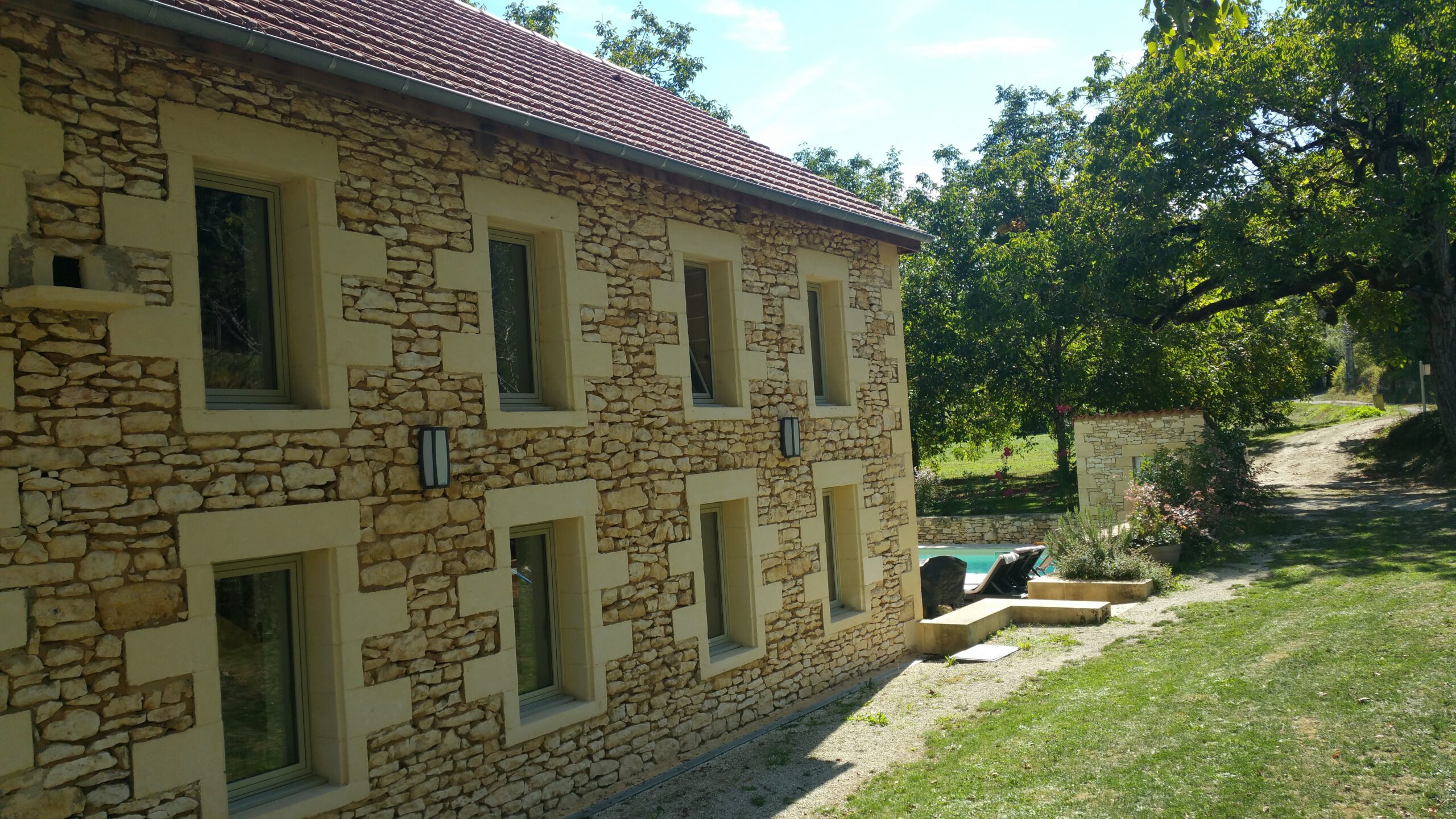 la-noyeraie-gite-dordogne la-noyeraie-gite-dordogne